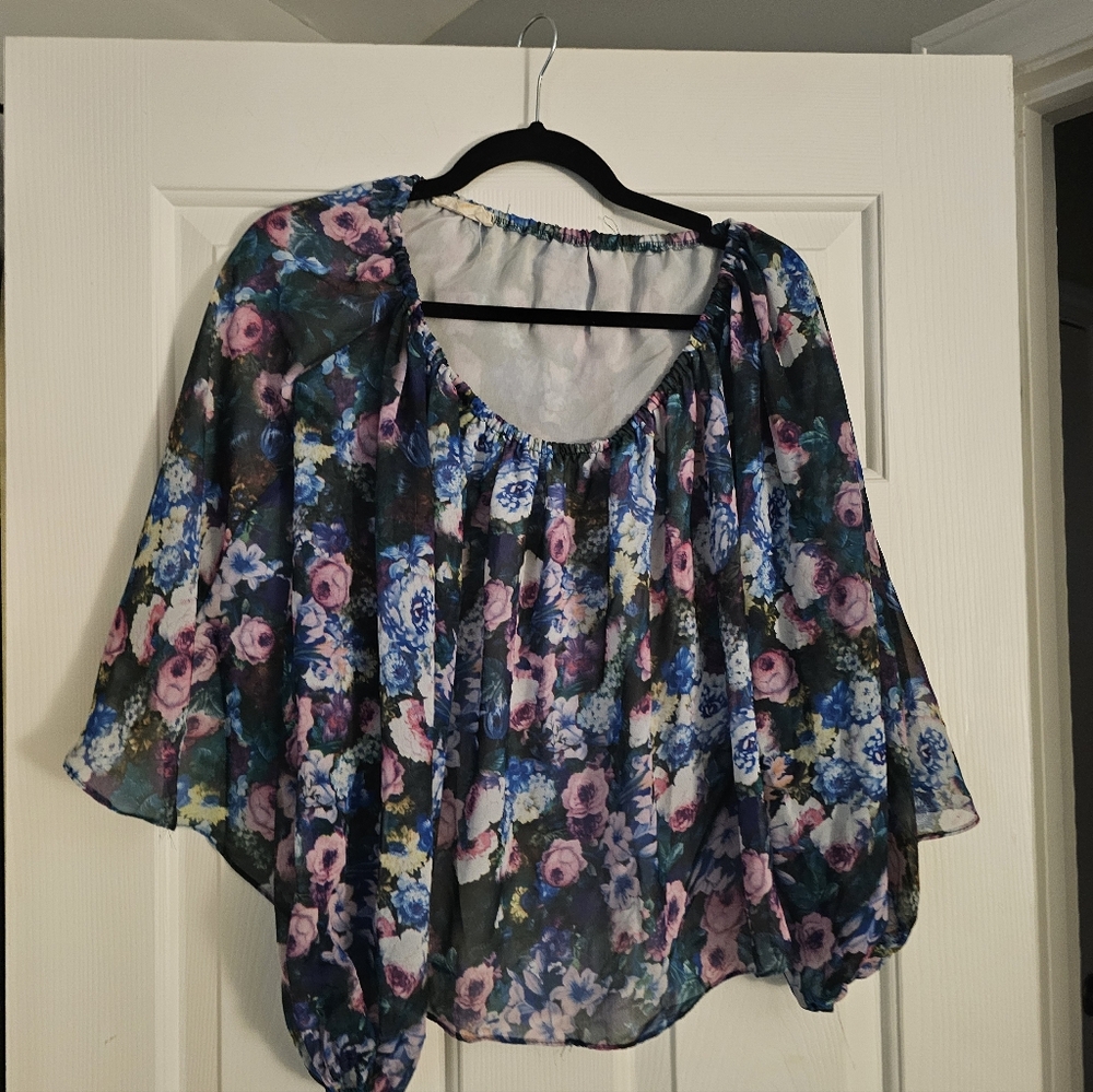 Floral Chiffon Women's Top Size M By Let Them Eat Cake